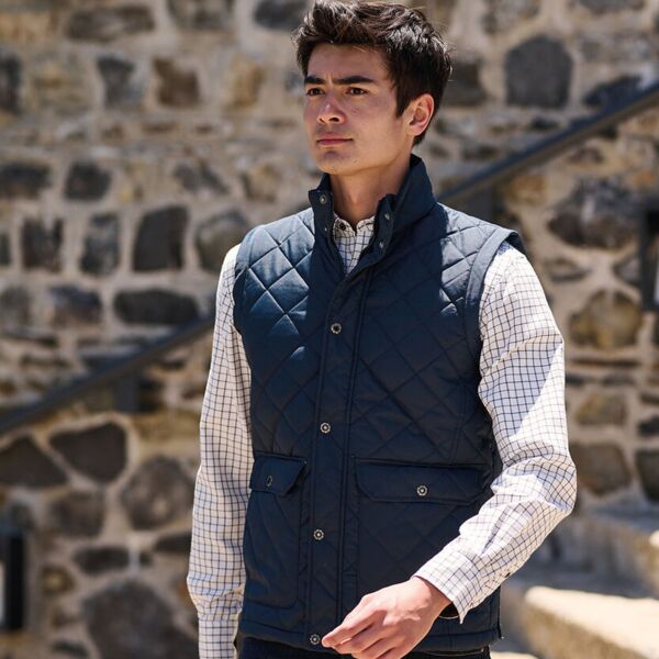 Tyler bodywarmer - Dan Thumbnail